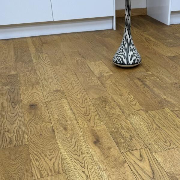 Abbey Nunraw Golden Oak 10mm Brushed Matt Lacquer Engineered Floor