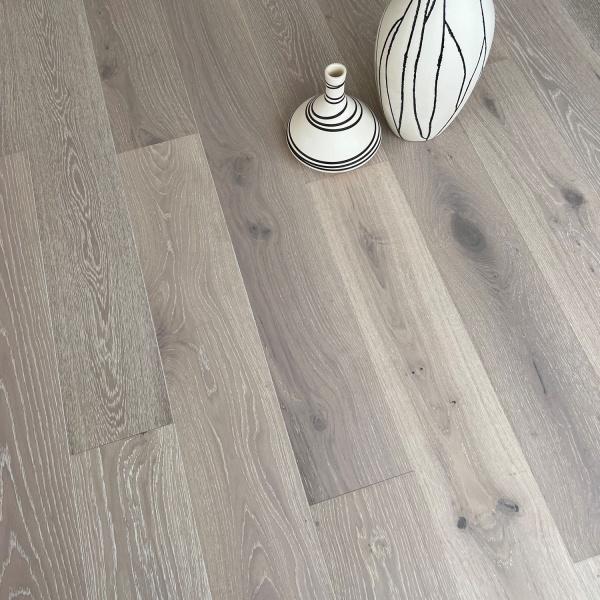 Wroxton White Stained Oak Brushed Matt Lacquer 14mm Engineered Flooring